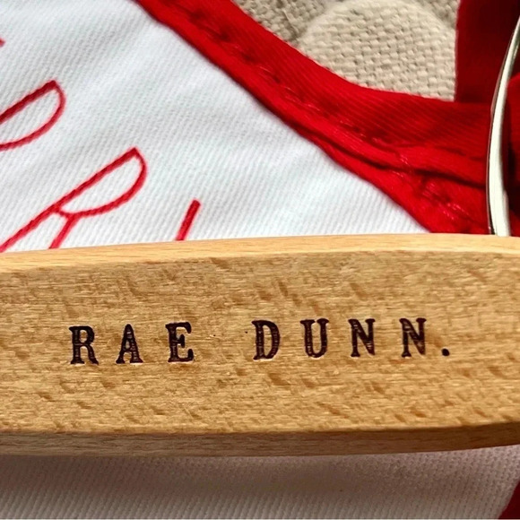 NEW Rae Dunn Measurements Spatula & Potholder SET -MERRY & BRIGHT on binder ring - Picture 8 of 11